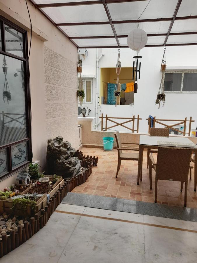 Hostel Nomads Nest Hyderabad Exterior foto